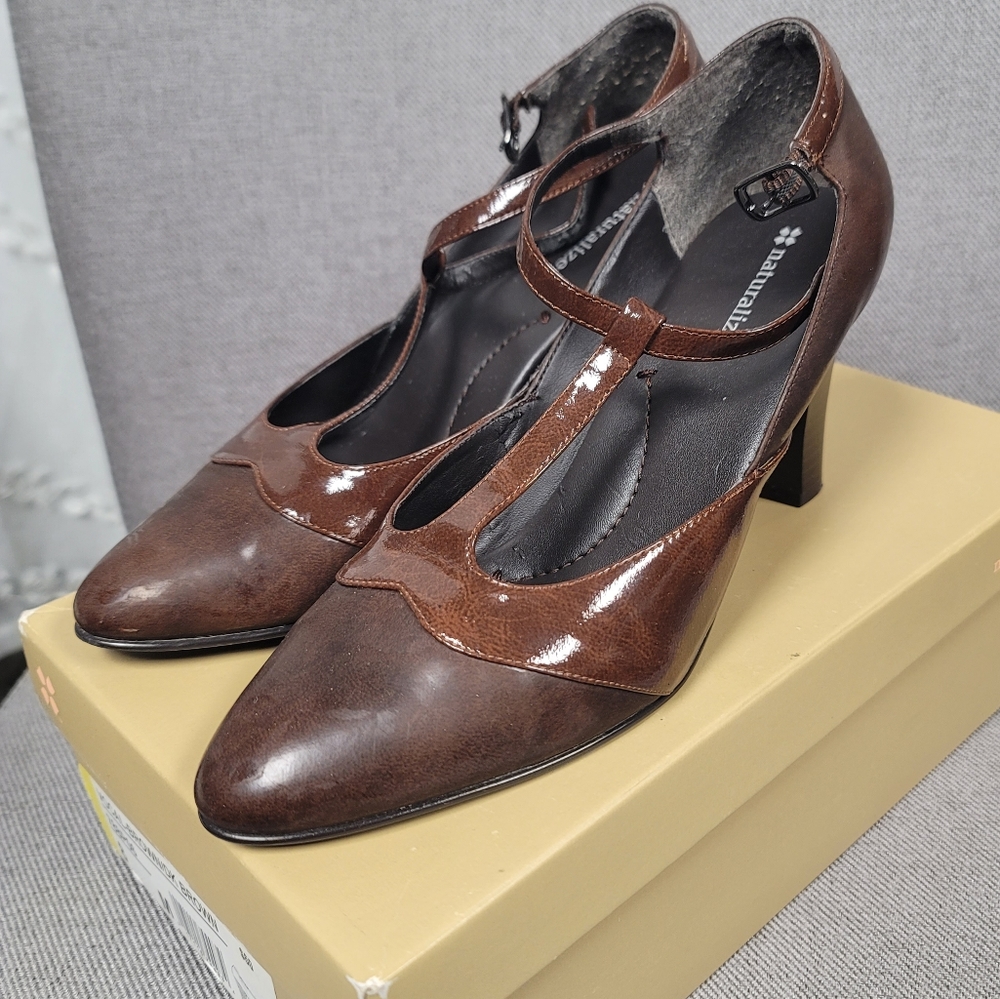 Naturalizer Vocal-Brown/Dark Brown Heels